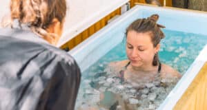 Take-the-plunge-to-elevate-your-recovery-with-contrast-therapy