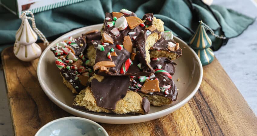 Sugar-Free-Chocolate-Chip-Cookie-Bark